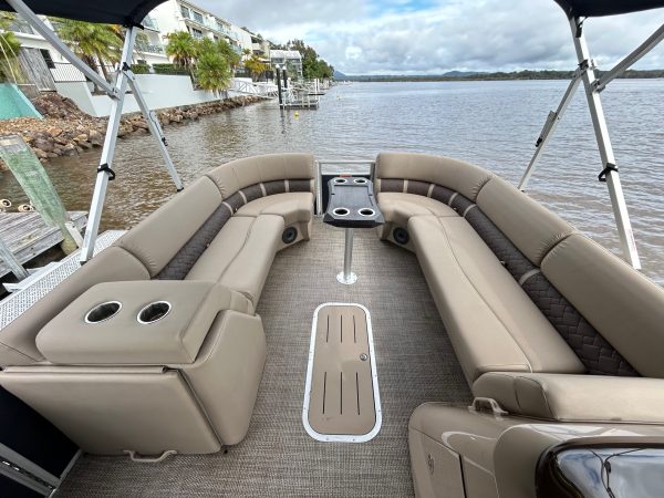 2021 Bennington 25" SX Pontoon Boat - Image 4