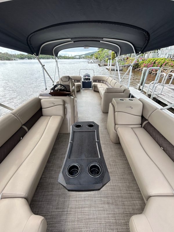 2021 Bennington 25" SX Pontoon Boat - Image 5