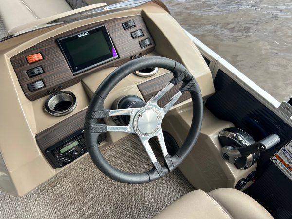 2021 Bennington 25" SX Pontoon Boat - Image 10